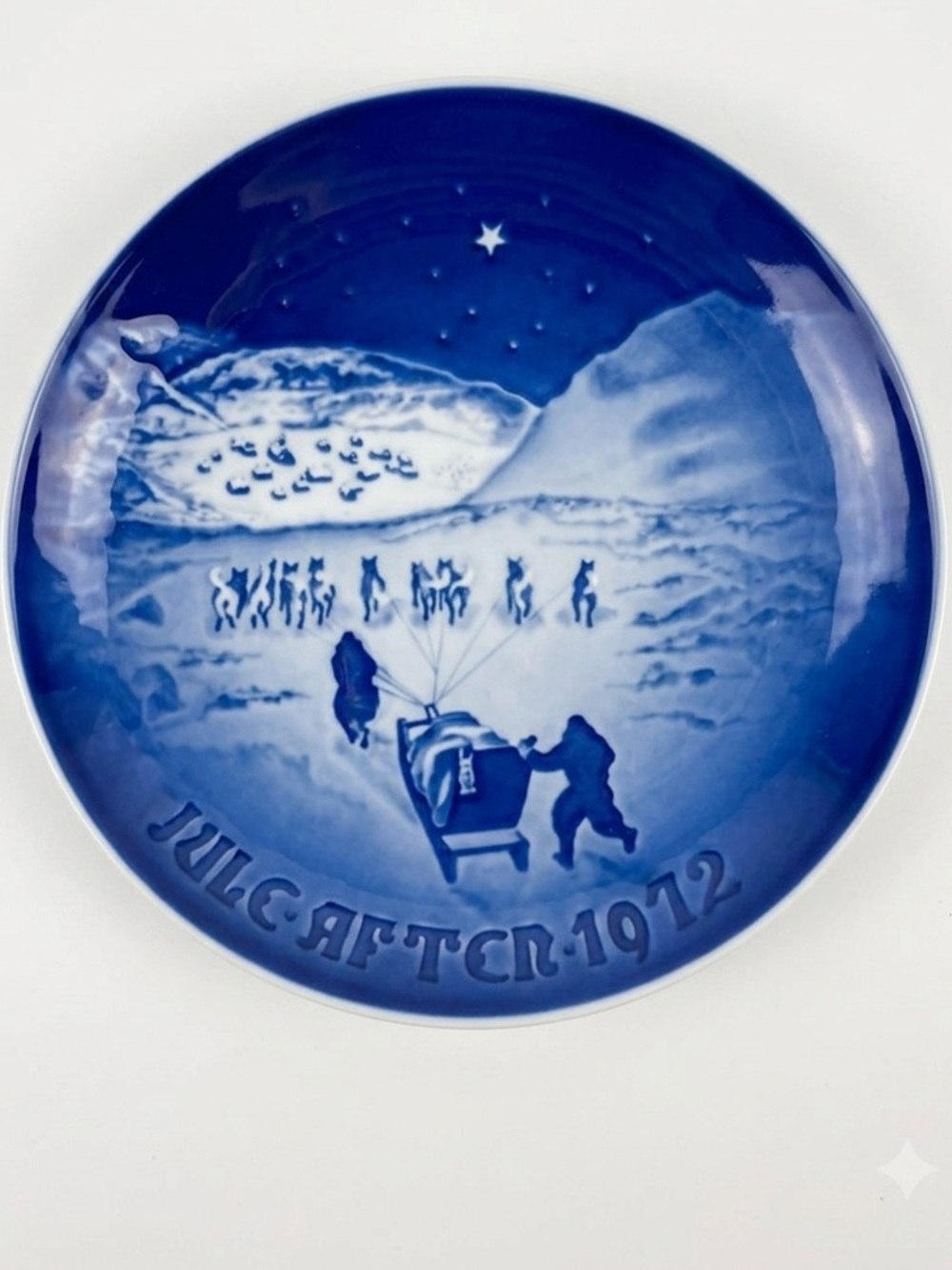 Bing & Grondahl Christmas Plate Christmas in Greenland 1972